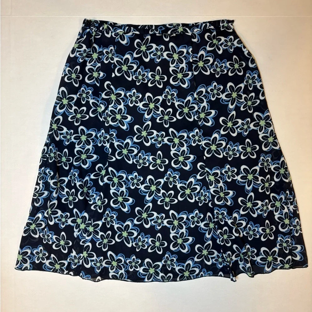 Dressbarn VTG Y2K women’s floral skirt swing-style multicolor floral print  M